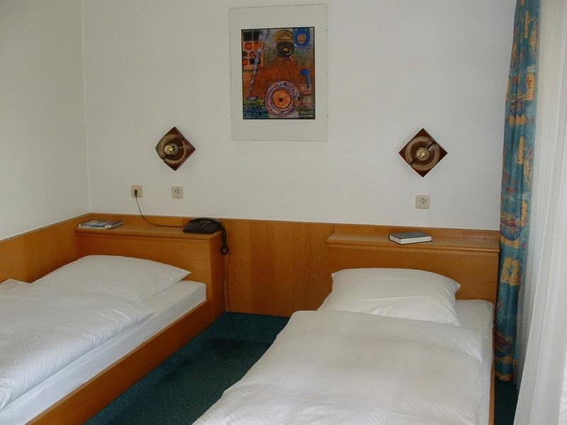 Hotel Koch Maingau Obertshausen Room photo