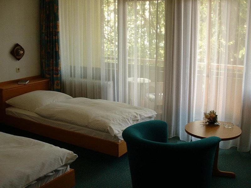Hotel Koch Maingau Obertshausen Room photo